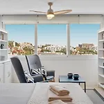 Crystalline View's Of Carihuela - 3 Bedrooms Penthouse * 托雷莫利诺斯