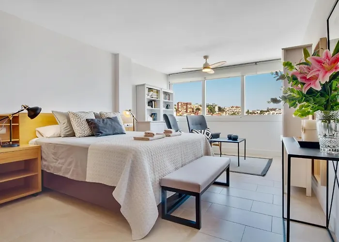 Апартаменты Crystalline View's Of Carihuela - 3 Bedrooms Penthouse