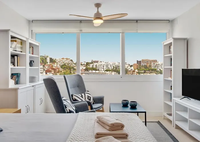 Crystalline View's Of Carihuela - 3 Bedrooms Penthouse * Торремолинос